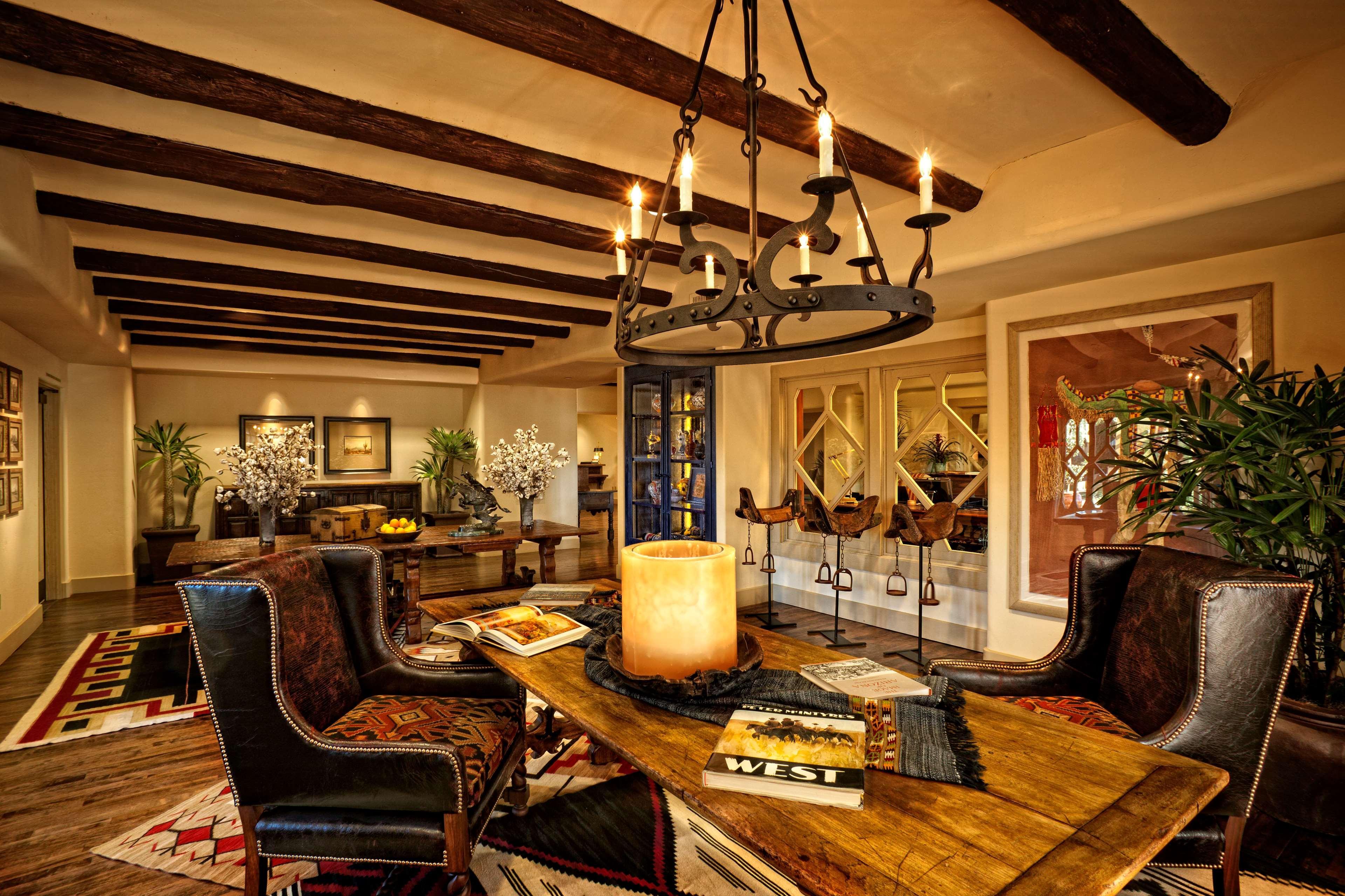 The Wigwam Hotel Личфийлд парк Екстериор снимка